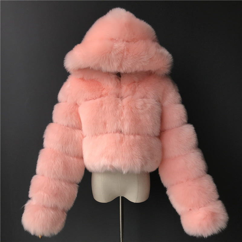 Manteau femme élégant à capuche et fourrure