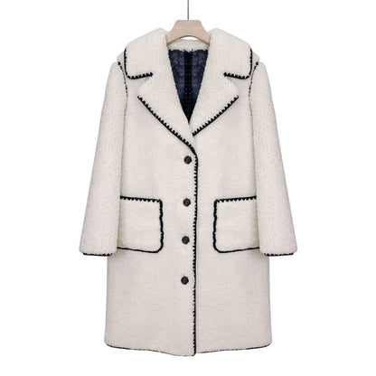 Manteau femme contrasté noir et blanc